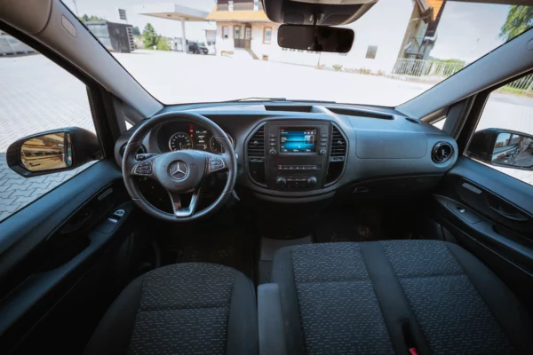 Mercedes Vito (9 Sitzer) – Bild 13