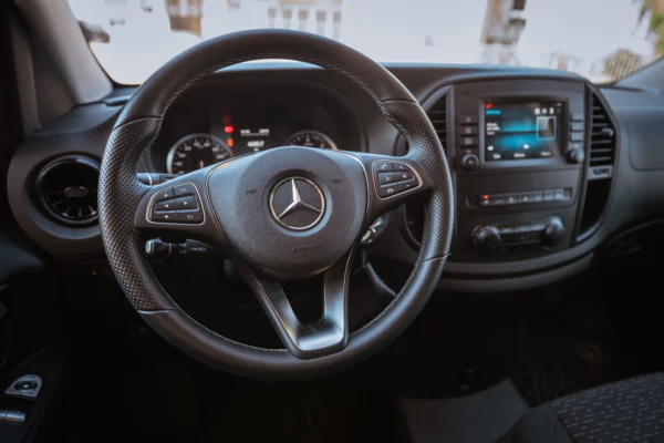 Mercedes Vito (9 Sitzer) – Bild 16