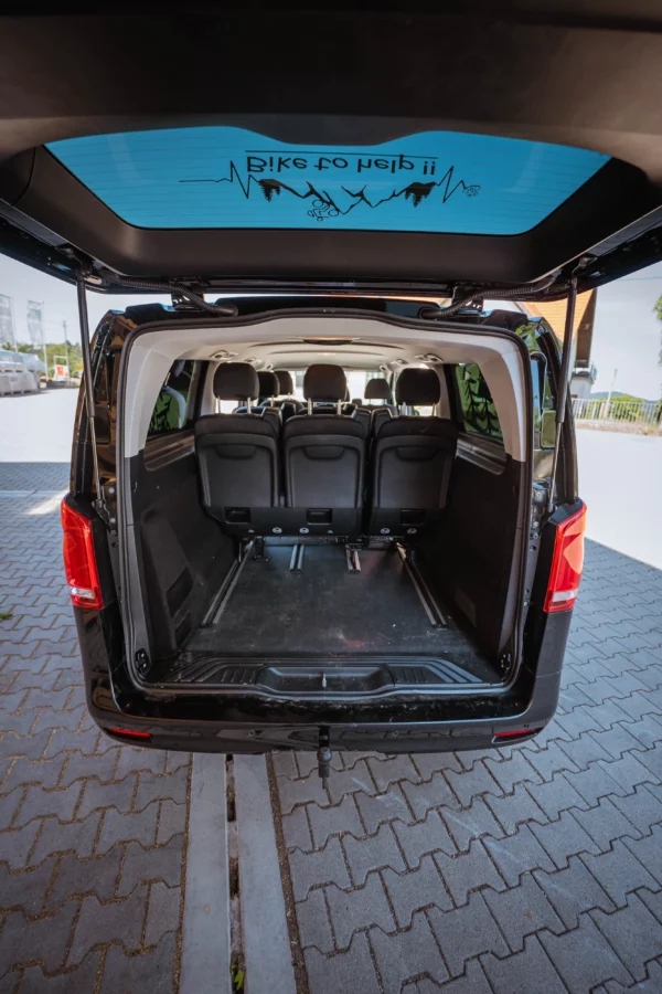 Mercedes Vito (9 Sitzer) – Bild 12