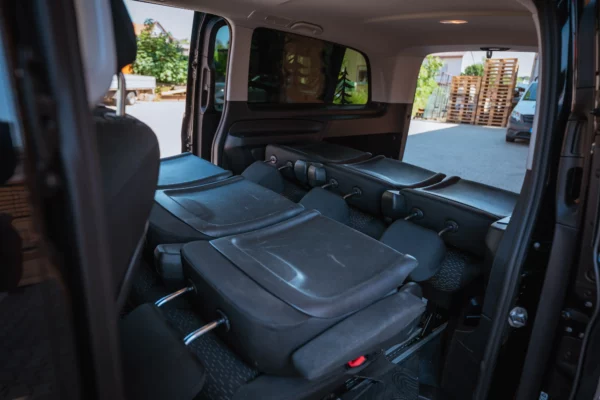 Mercedes Vito (9 Sitzer) – Bild 11