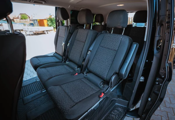 Mercedes Vito (9 Sitzer) – Bild 10